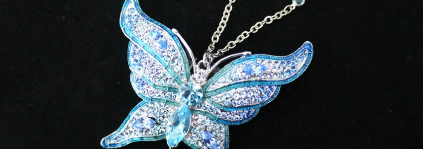 Get Butterfly Necklaces For Its Glamorous Look